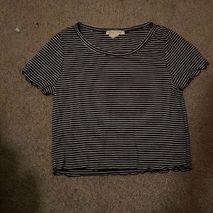 Very cute! Striped tee, short sleeved.